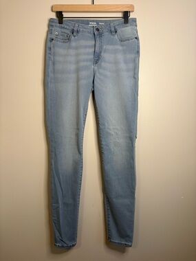 Women’s Amazon Essentials Mid-Rise Stretchy Skinny Jeans size 10L